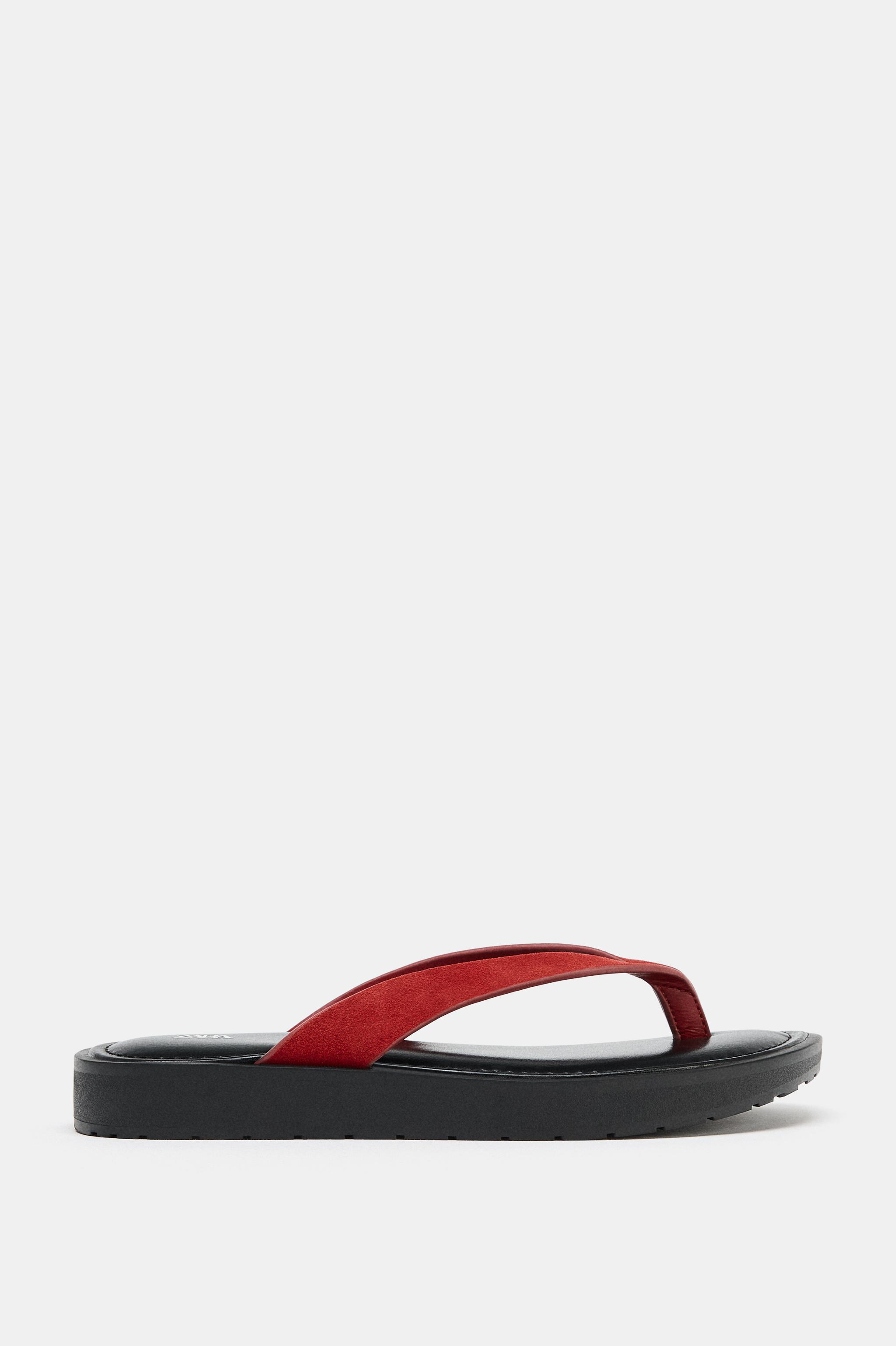 SANDALES EN CUIR AVEC CONTRASTE